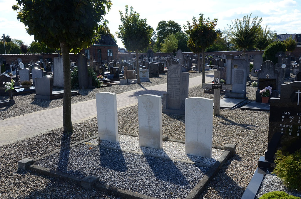 Rotem Communal Cemetery 