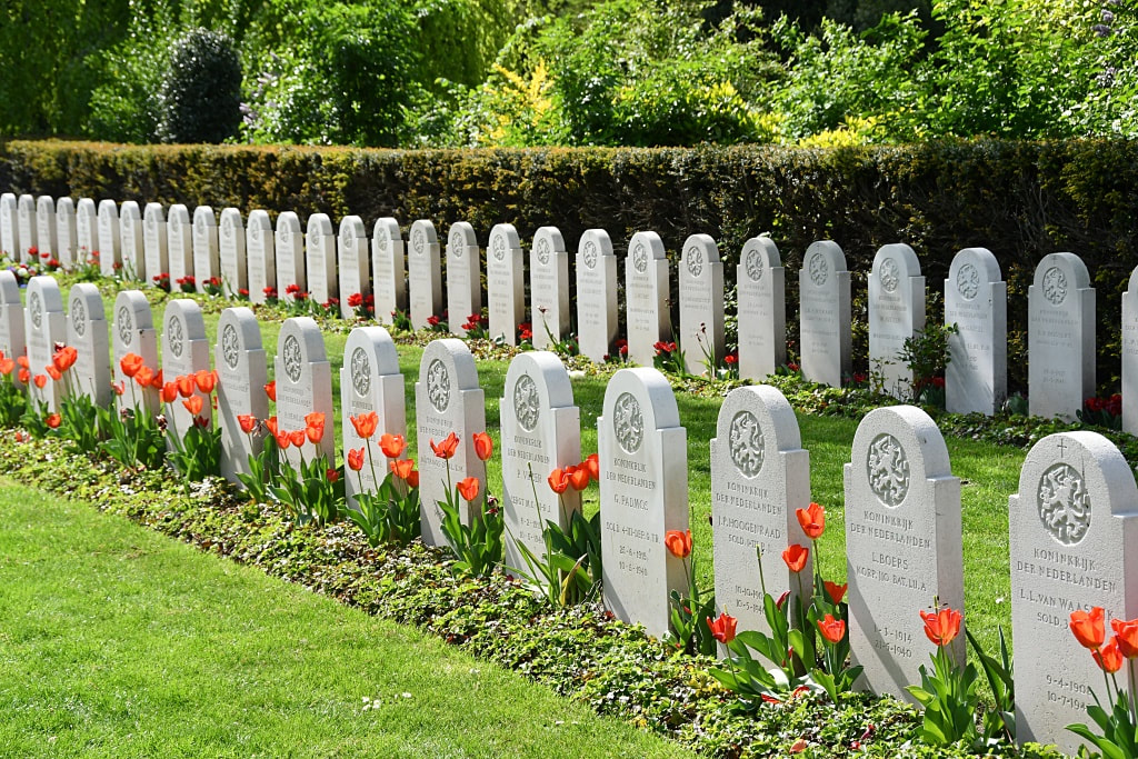 Rotterdam (Crooswijk) General Cemetery