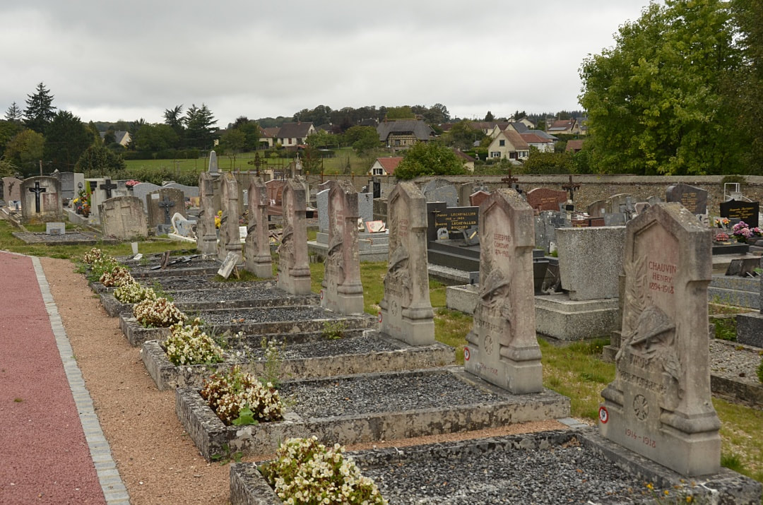 Rugles Communal Cemetery