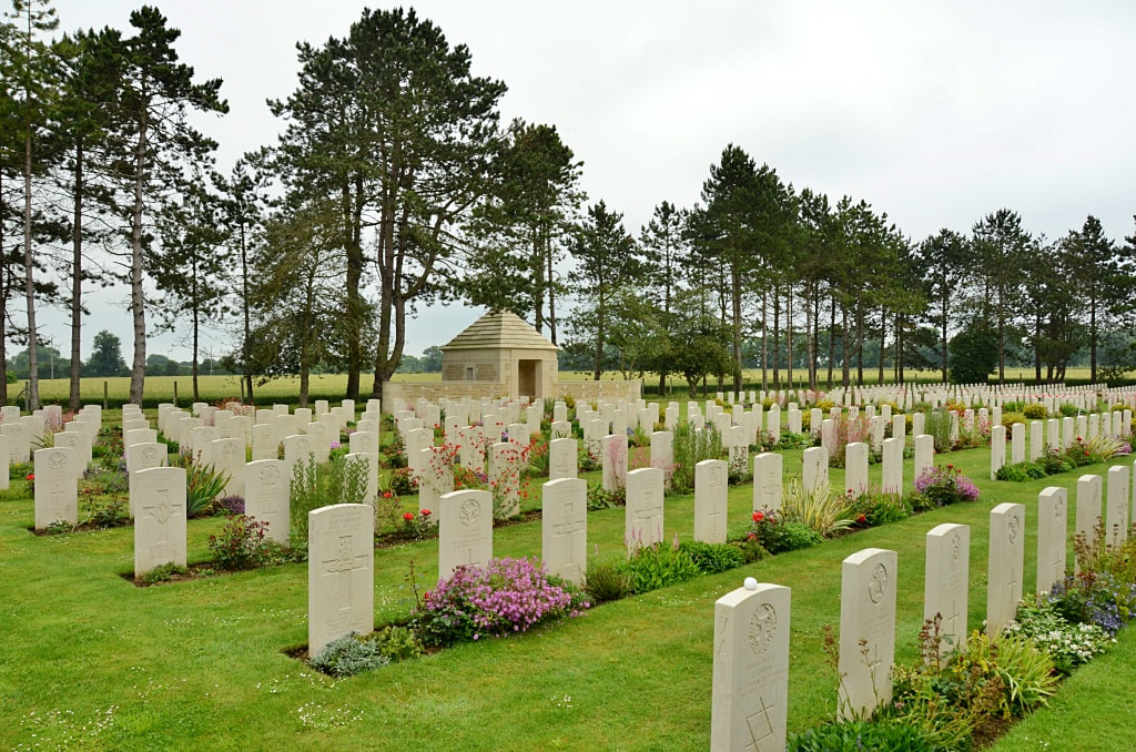 Ryes War Cemetery