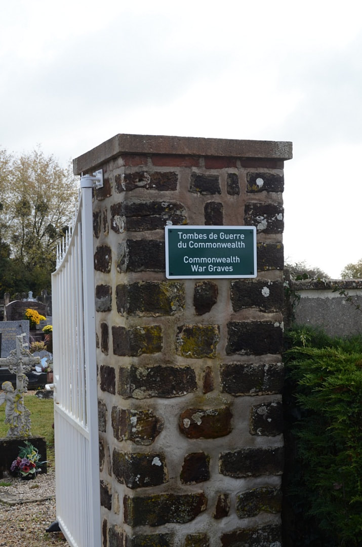 Saumont-la-Poterie Communal Cemetery