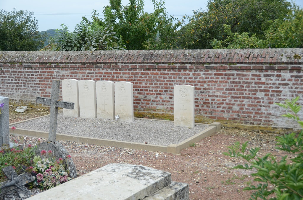 Sauvillers-Mongival Communal Cemetery
