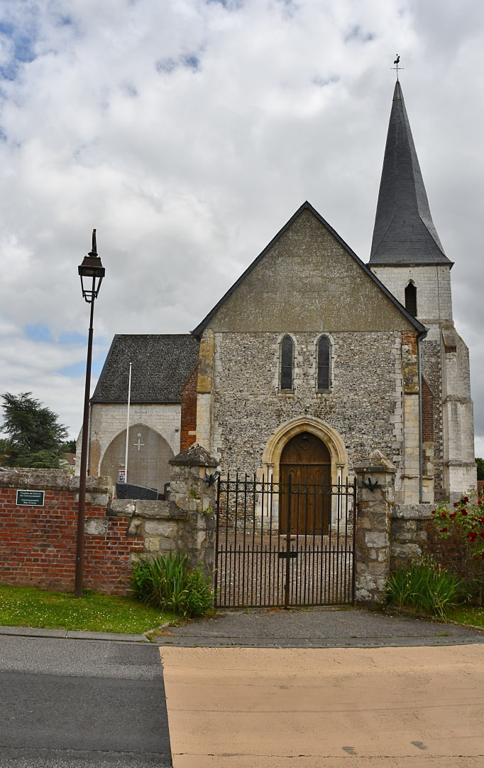 St. Aubin-le-Cauf Churchyard