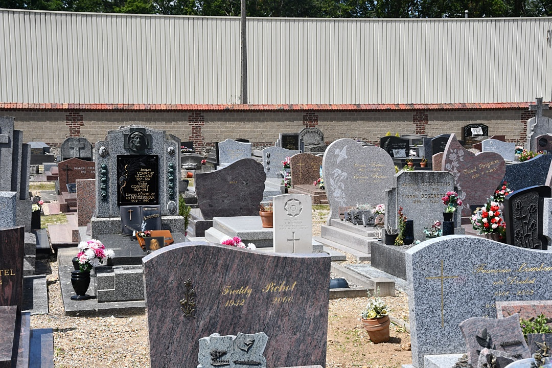 St. Aubin-lès-Elbeuf Communal Cemetery