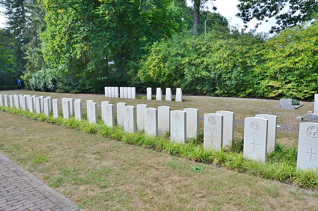 Tilburg (Gilzerbaan) General Cemetery