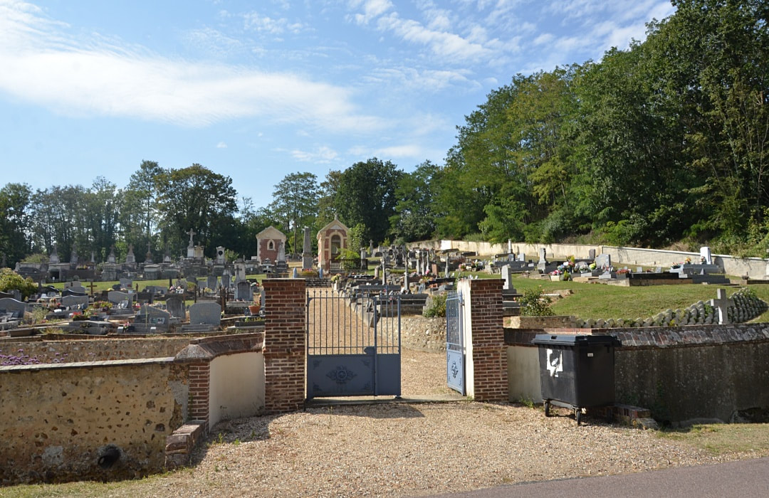 ​Tillières-sur-Avre Communal Cemetery