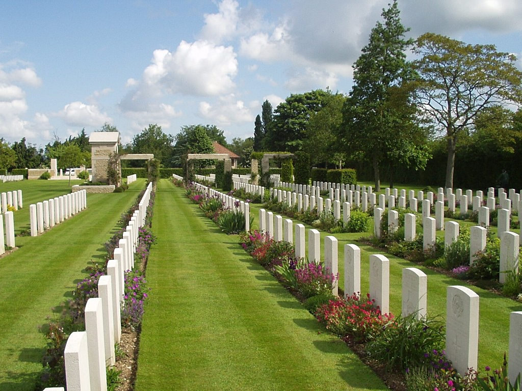 Tilly-sur-Seules War Cemetery