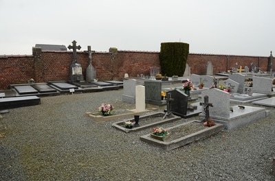 Tongre-Notre-Dame Communal Cemetery
