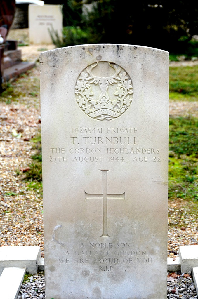 Tournedos-sur-Seine Communal Cemetery