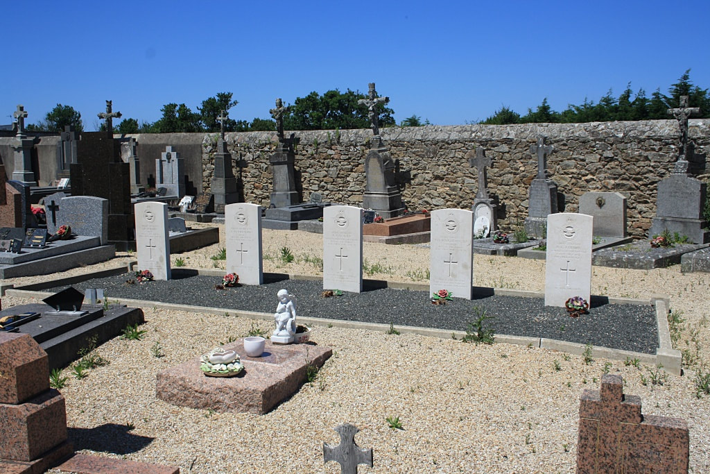 Trébeurden Communal Cemetery