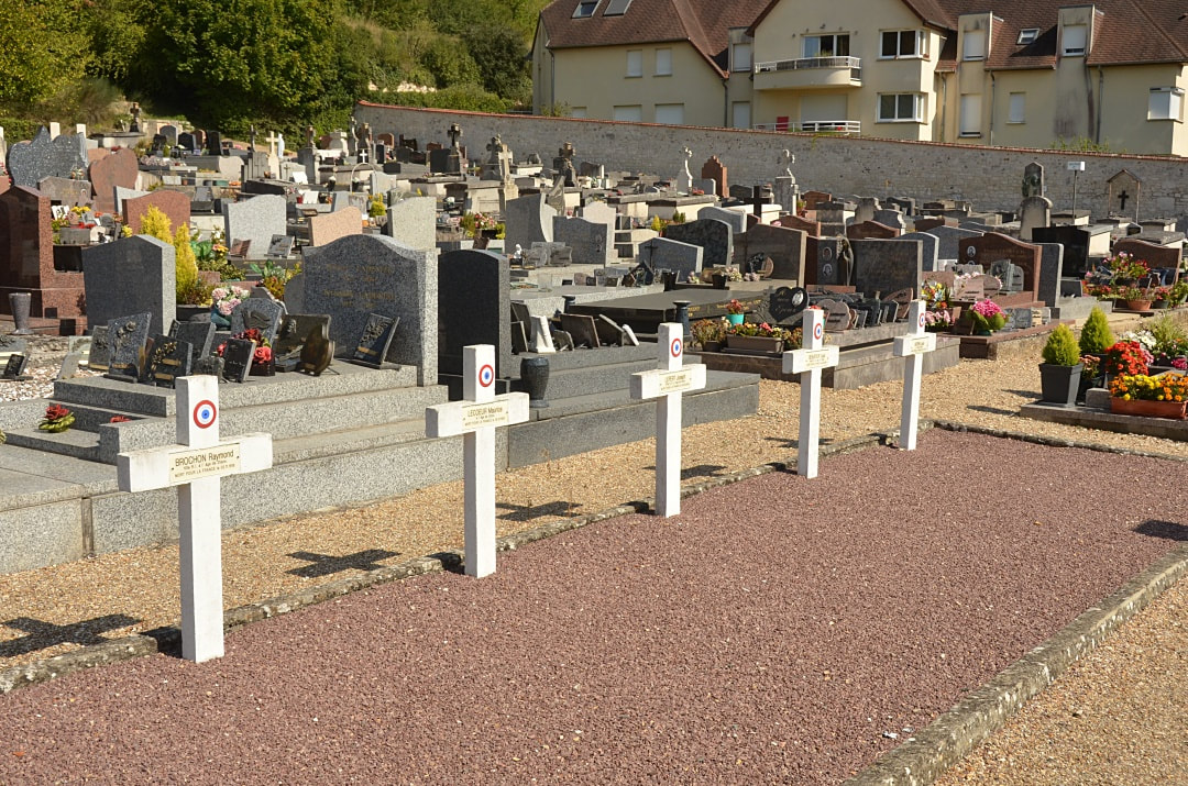 Vernon (Vernonnet) Communal Cemetery