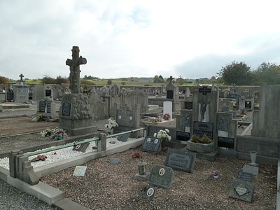 Waha (Marloie) Communal Cemetery