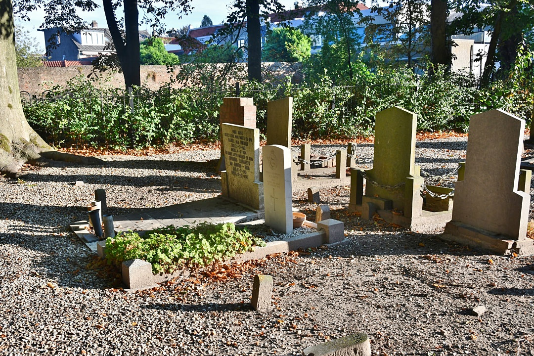 Zaltbommel General Cemetery