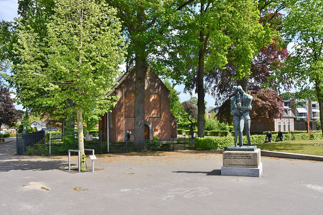 Zundert Protestant Churchyard